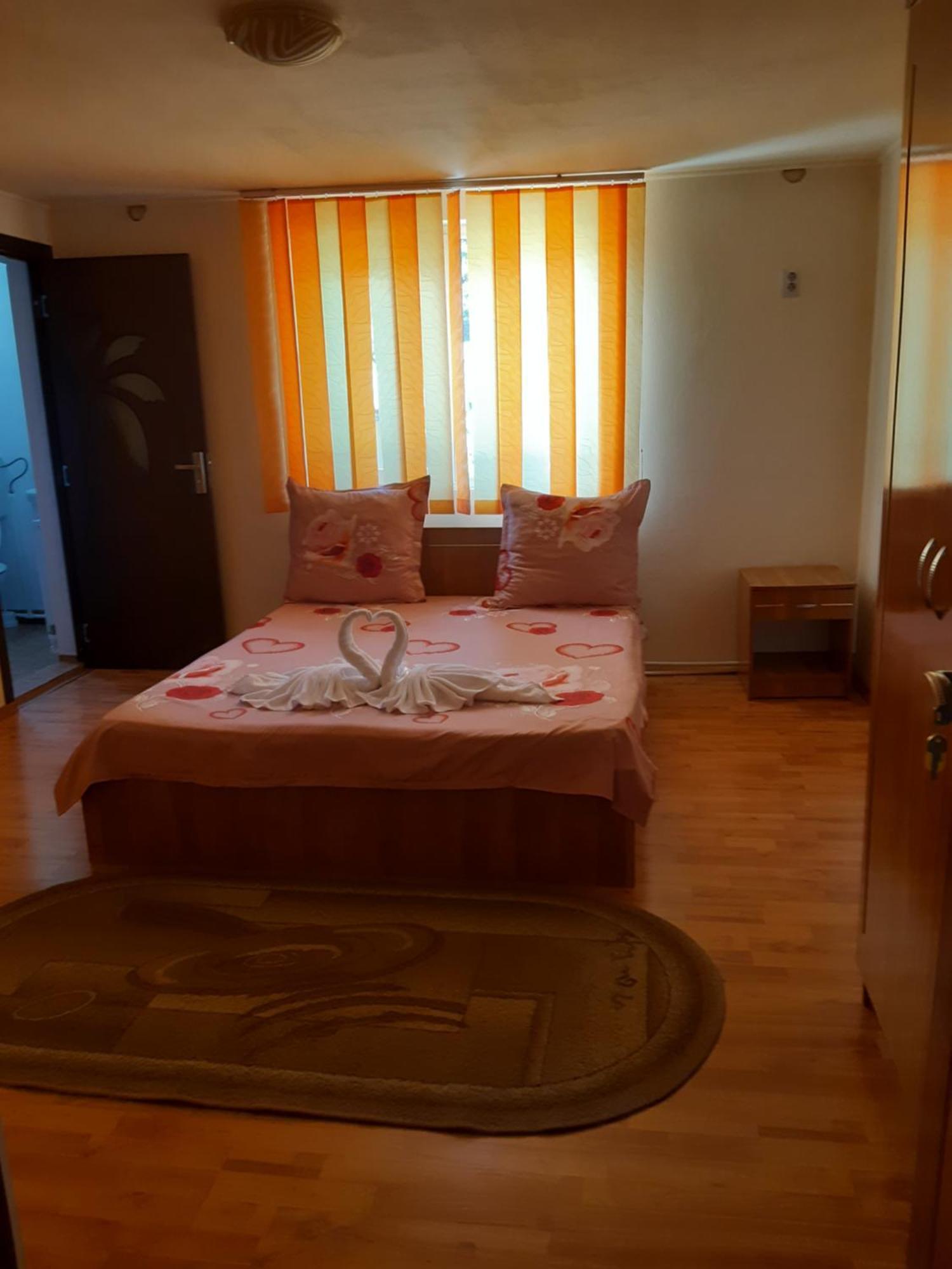 Casa Iza Apartment Baile Herculane Exterior photo